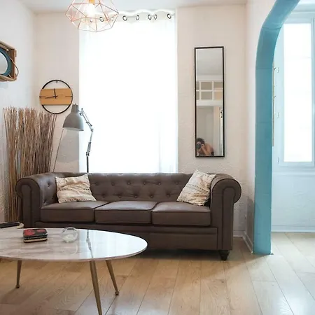 Magnifique Moderne Coeur Du Port Apartment *